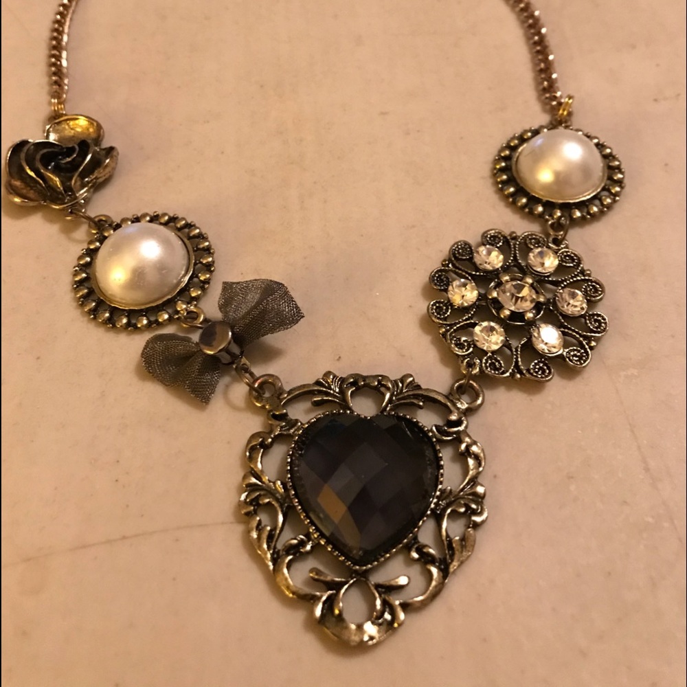 20” statement necklace.